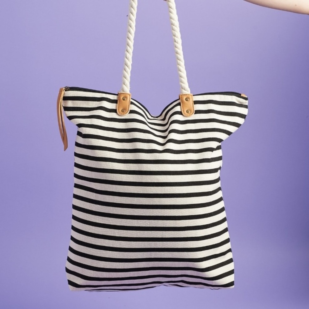 Summer & Rose Brittany Tote in Navy